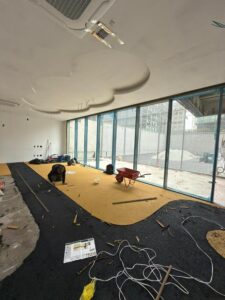 Execução do piso da brinquedoteca