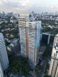 Vista geral – fachada início do mês