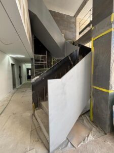 Execução de escada do térreo ao 1º pav