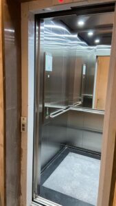 Elevador dos Studios